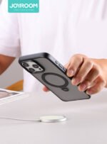 Magnetic Protective Phone Case with Holder for iP 15 6.1"-Transparent - Image 4